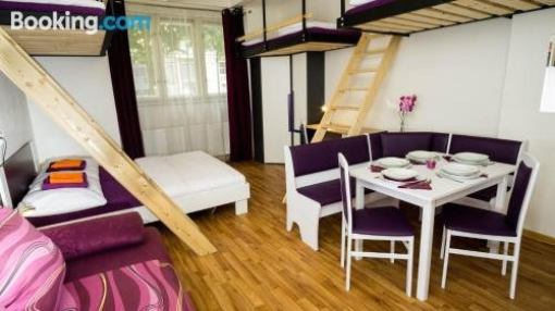 Flying Bed Apartment Uralska by Multi Flat Hotel Prague