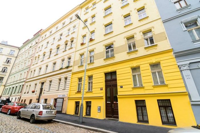 Lower Ground Floor Prague Apartments