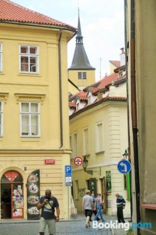 Old Town Gate Apartment Prague
