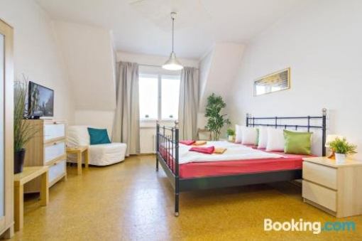 Roxy apartment by RENTeGO - 4 min walk from Old Town Square