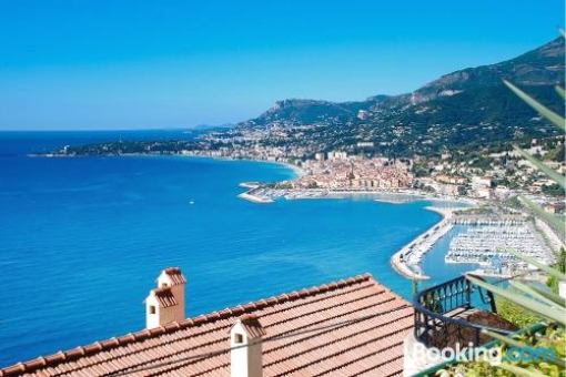 Amazing Sea Views Over the Riviera