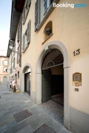Best Bergamo Rooms and Apartments