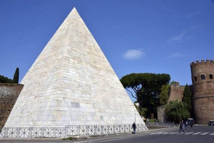 Dimora A Piramide