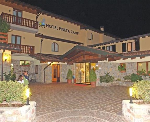 Hotel Pineta Campi