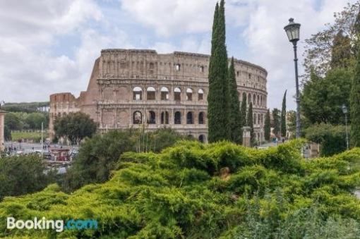 Le Piazze di Roma Home Colosseo