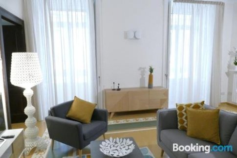 Luxury Manfredi Apartment Salerno