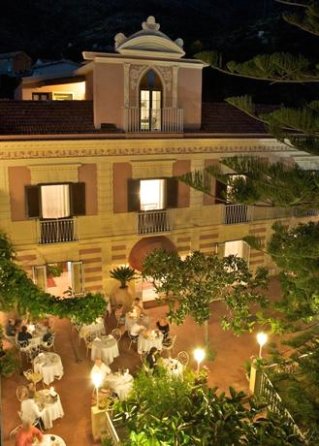 Romantik Hotel & Restaurant Villa Cheta Elite