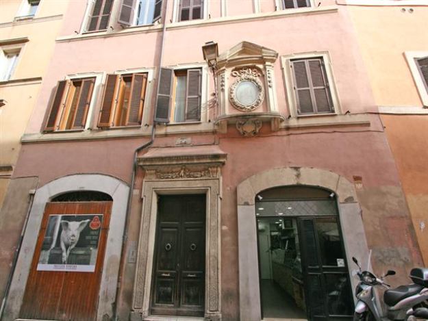 Scala - In the centre of Trastevere