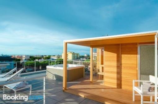 Soleis Sea View Spa Apartment