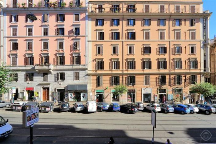 The Crossroad apartment Rome