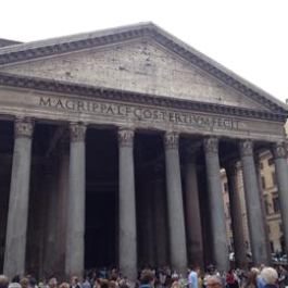 Delizioso appartamento al Pantheon