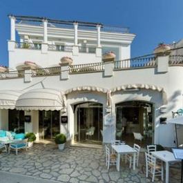 Melia Villa Capri Hotel Spa