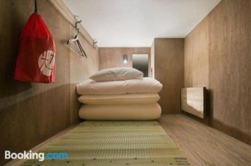 Guest House Mixed Dormitory P3