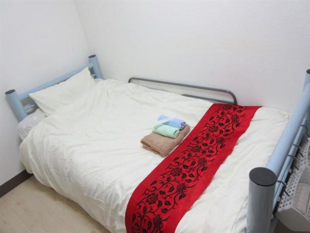HK 1 Bedroom in Share Apartment near Shinjuku 202