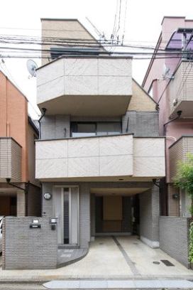 Senior villa 4BR Shinjuku Okubo