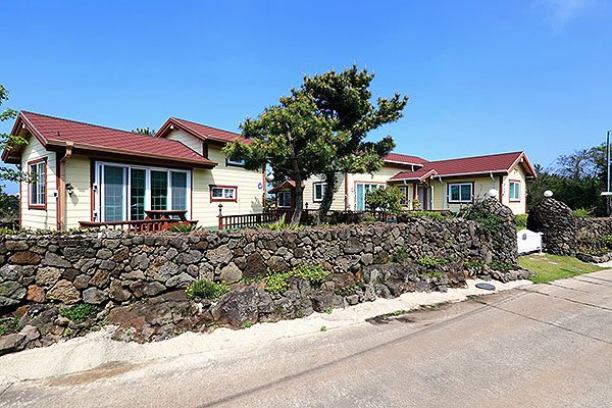 Jeju Neulpooreun House Pension