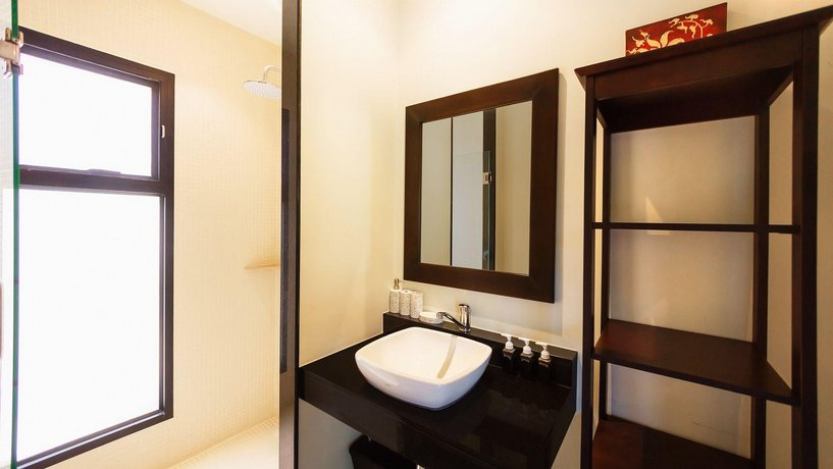 3 Bedrooms + 3 Bathrooms Villa In Rawai - 16716376