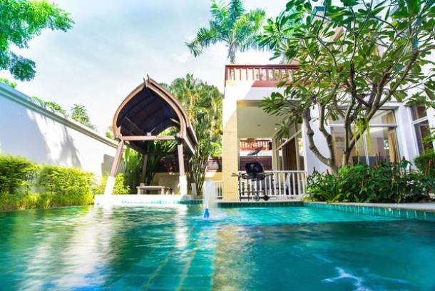 AnB Pool villa with 4BR in Pattaya