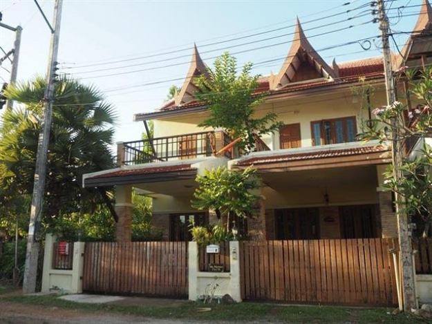 Baan Thalang Residence