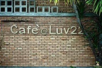 Cafe@Luv22 Guest House