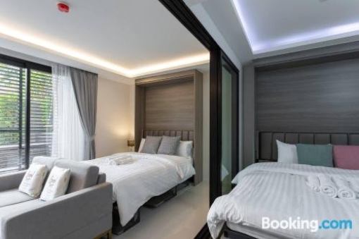 Circle Rein 88/08+Bangkok-Asok+2double beds+52m2+4max