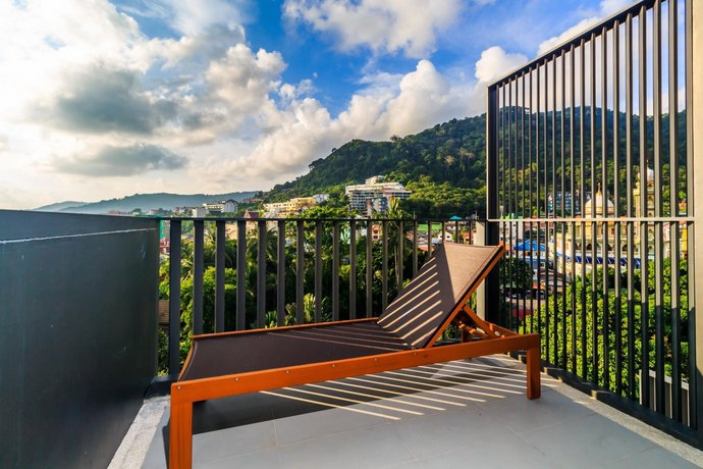 D252 - Patong sea-view apartment with 2 pools near beach and nightlife - 14408413