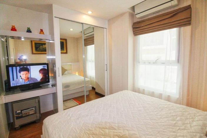 Direct Pool Access Apt Nightlife and Family-Friendly next to Jomtien beach