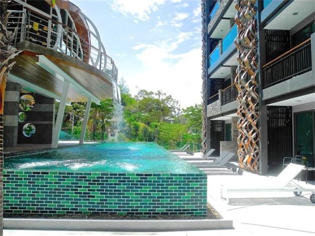 Emerald Patong New Studio with Balcony