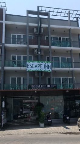 Escape inn