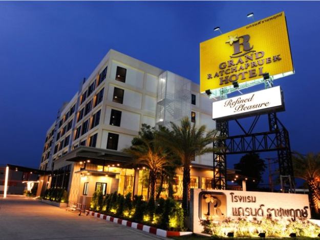 Grand Ratchapruek Hotel Bang Bua Thong