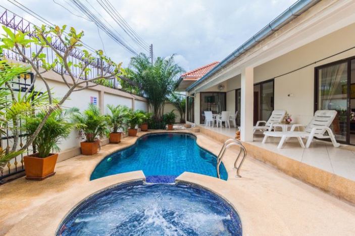 Jomtien Pool Villa By Pattaya Sunny Rentals