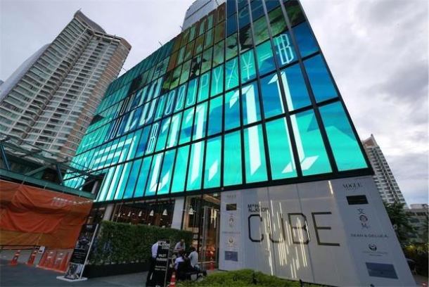 Luxury & Cosy stay at Central Silom