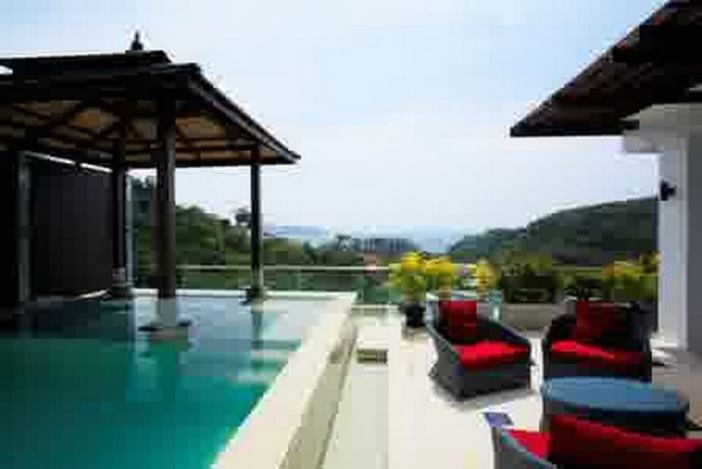 Luxury Seaview Penthouse with Private Pool Kamala