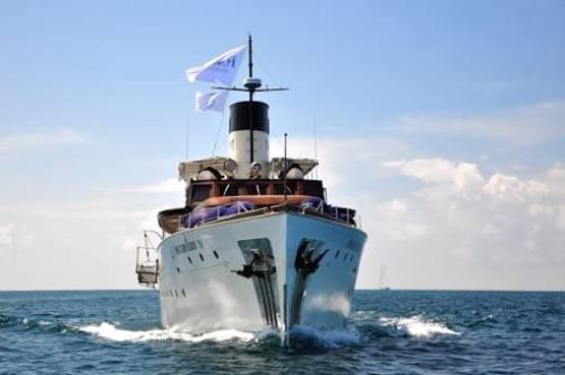 Luxury Yacht MM2