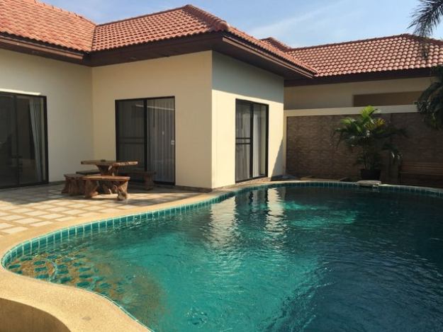 Majestic Residence pool villa Pattaya