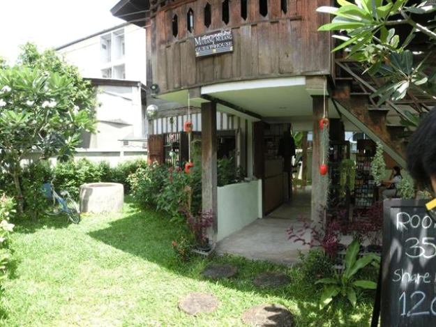 Mueang Mueang Guesthouse