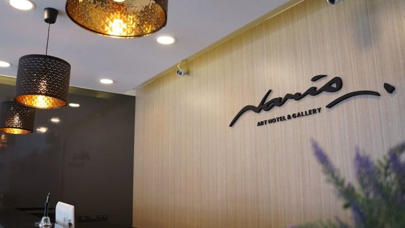 Naris Art Hotel