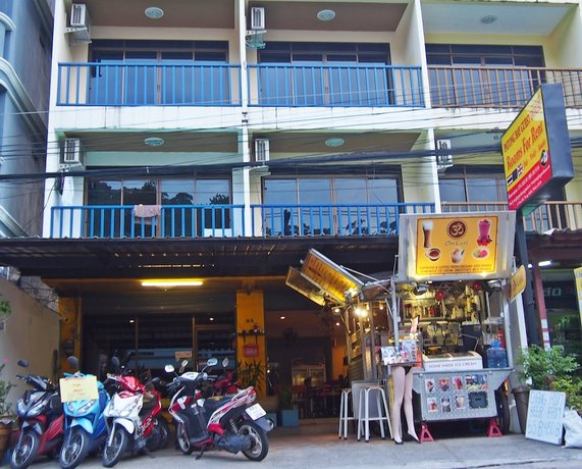 Patong Bay Guesthouse