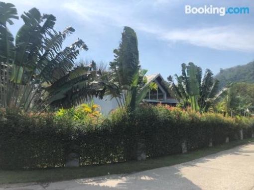 Phuket Villa Thep Krasattri
