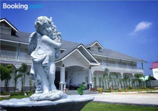 Phuwiang Grand Hotel