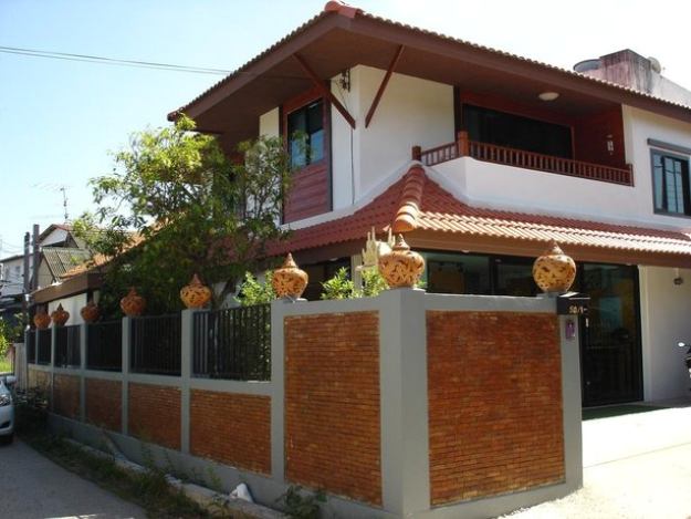 Rak Khun hostel
