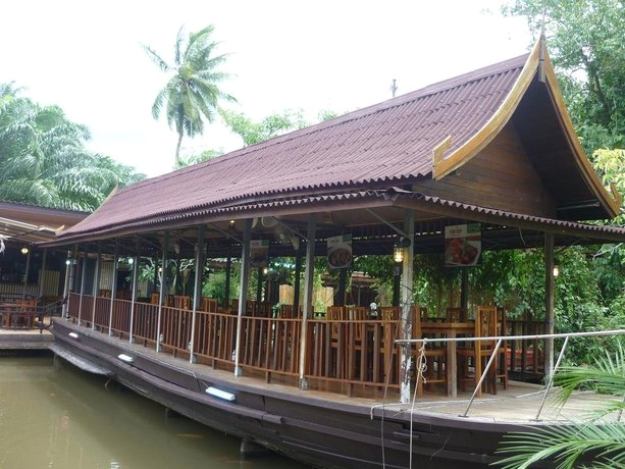 Roythai Resort