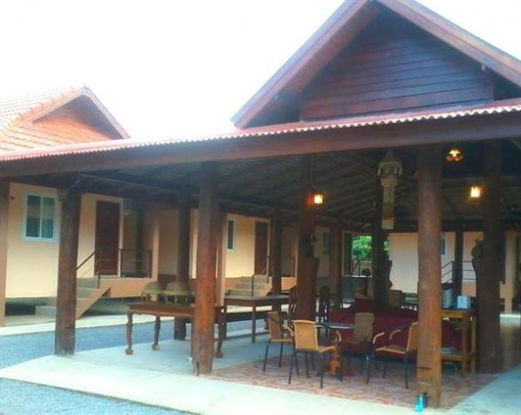 Saksri Resort