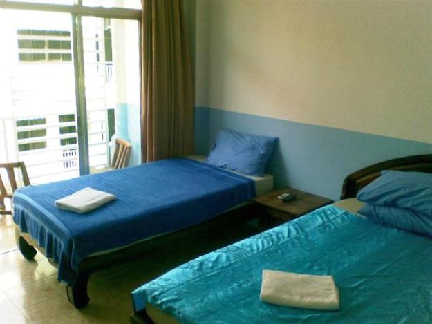 Sea Blue Phuket Hostel & Guesthouse