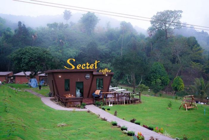 Secret Resort & Coffee