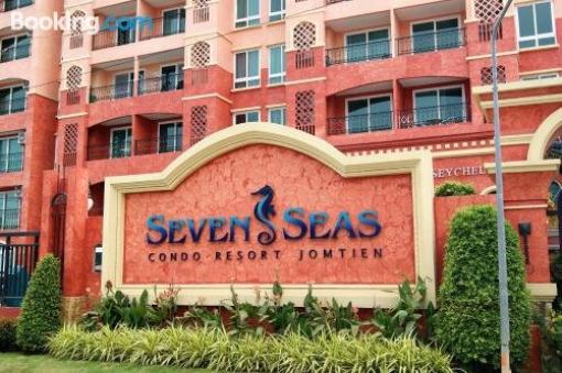 Seven Seas Condo Resort 2