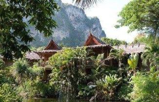 Somkiet Buri Resort