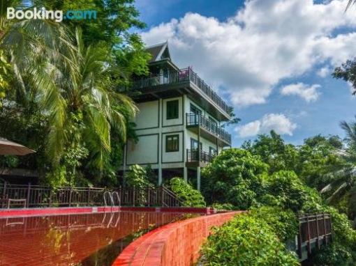 Sonthaya Villa Baan Taling Ngam