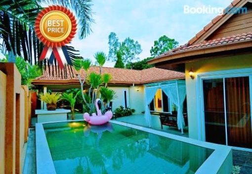 Stunning 3 bed pool Villa city/walking street Pattaya