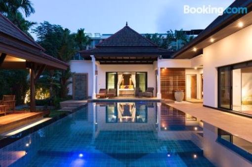 Surin Luxury 3 bedroom Pool Villa